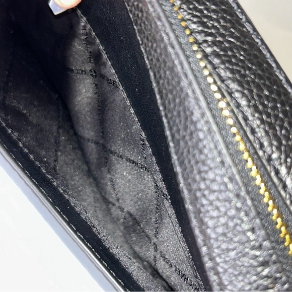 Michael Kors Jet Set Leather Cross Body Bag - Picture 7 of 11